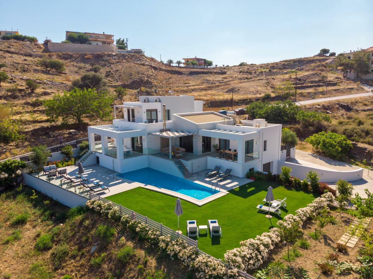 Eolia Iconic Villa, Walking Distance To The Beach, By Thinkvilla Panormos  Bagian luar foto